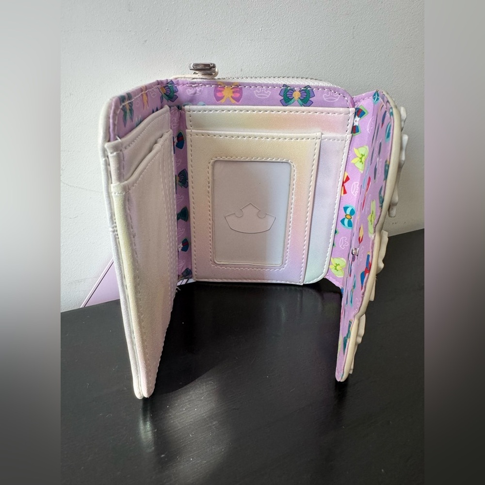 Loungefly Disney Princess Bows Icons Iridescent Wallet - Picture 4 of 7